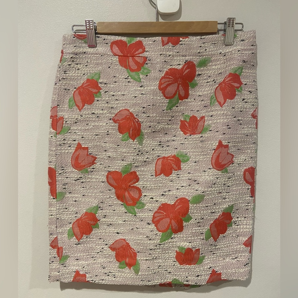 NWOT JCrew tweed pencil skirt size 4